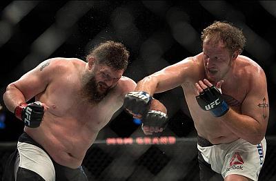 Roy Nelson and Jared Rosholt 